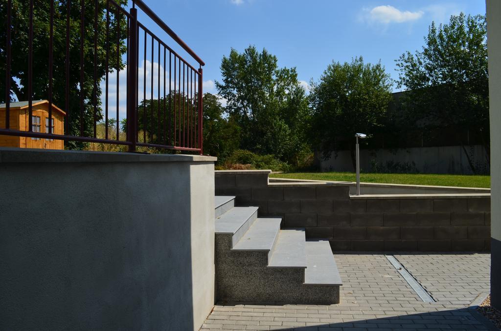 Zwei Raben Pension Maguncia Exterior foto