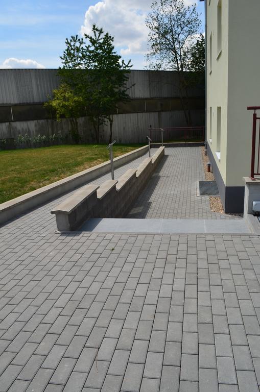 Zwei Raben Pension Maguncia Exterior foto