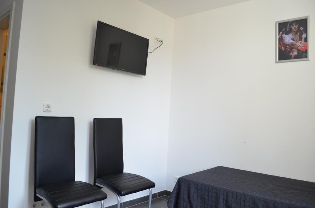 Zwei Raben Pension Maguncia Habitación foto