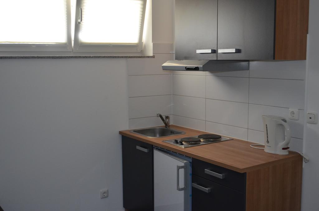 Zwei Raben Pension Maguncia Exterior foto